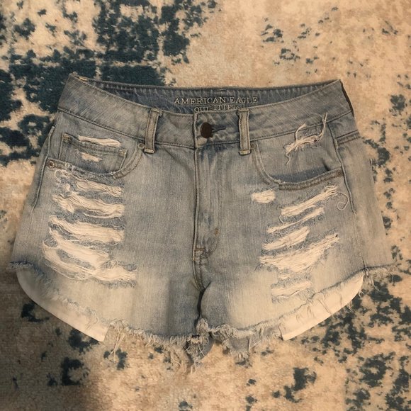 ripped high waisted jeans - Picture 1 of 1
